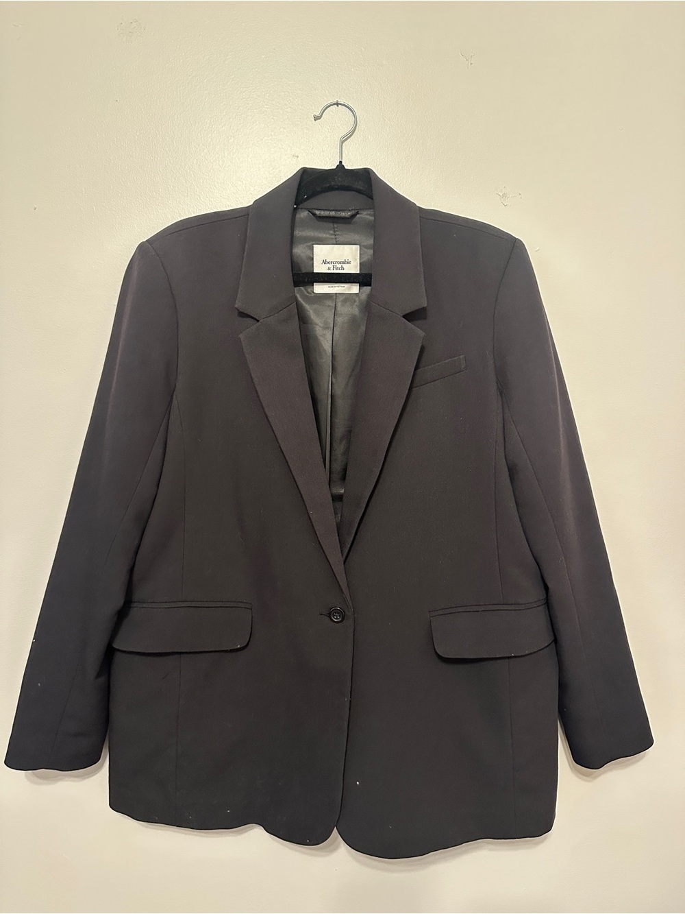 Abercrombie & Fitch Black Single-Button Tailored Blazer
